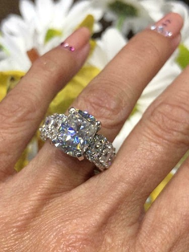 Cushion cut - cushion,